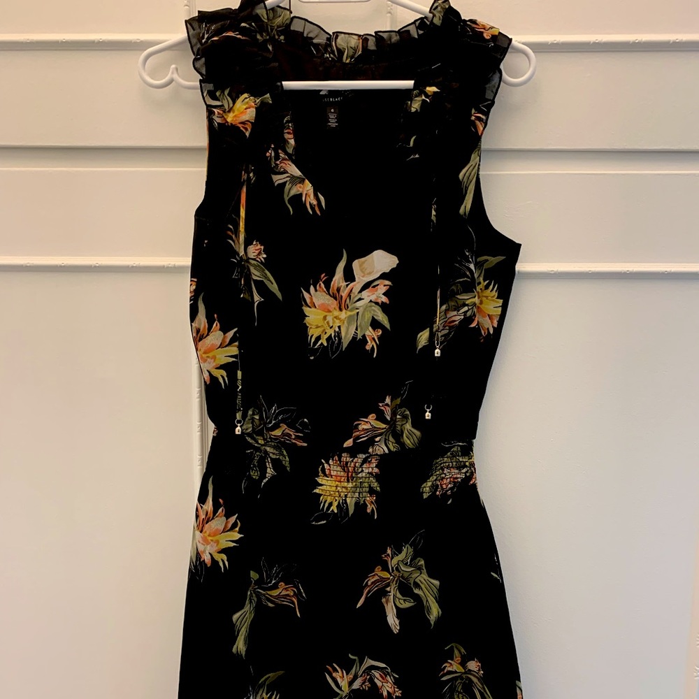 Tropical White House Black Market Dress